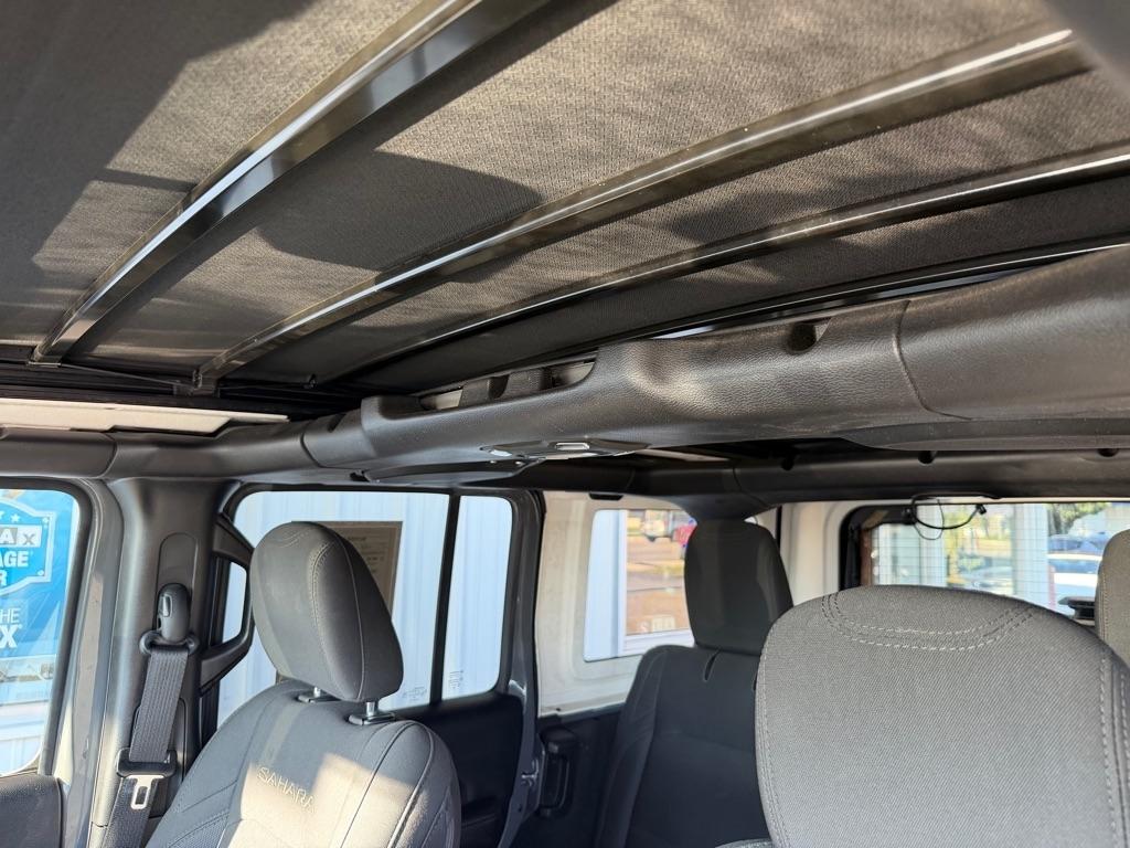 Jeep Wrangler  2019