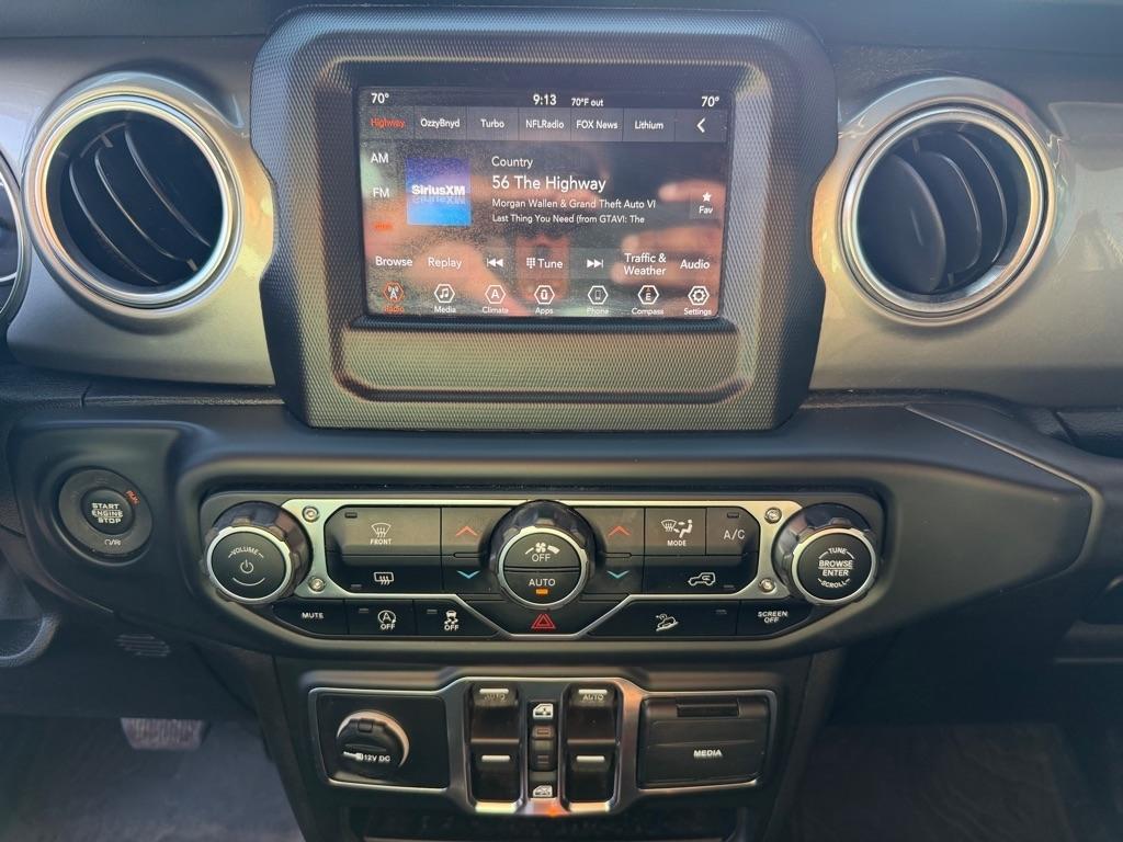 Jeep Wrangler  2019