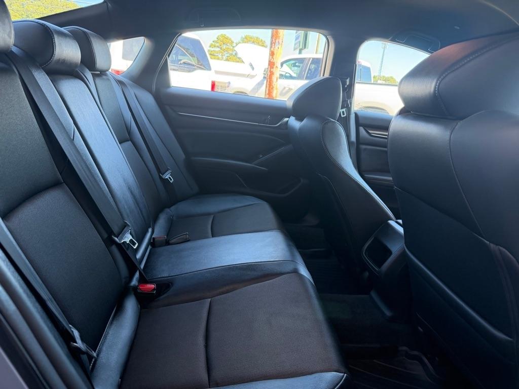 Honda Accord  2019
