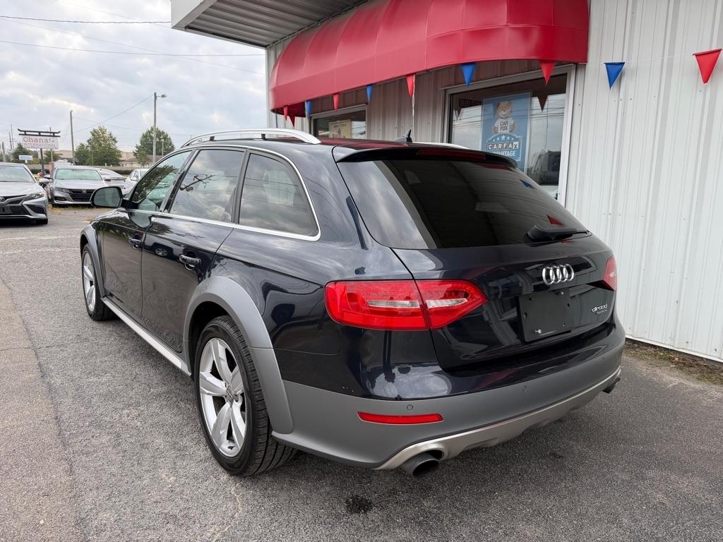Audi allroad  2015
