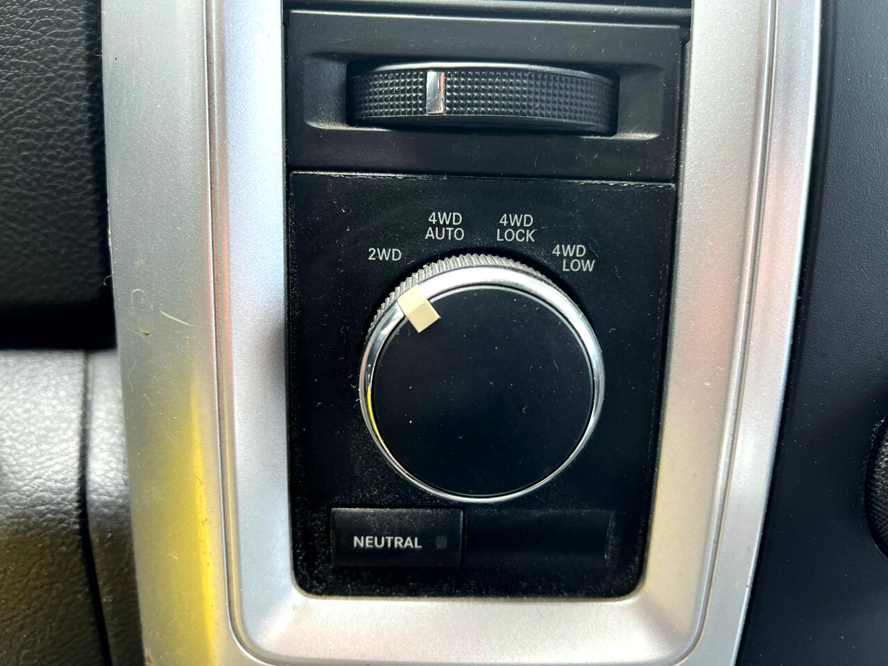 Dodge 1500 Sport Quad Cab 4WD 2012 Dodge 1500 Sport Quad Cab 4WD 2012