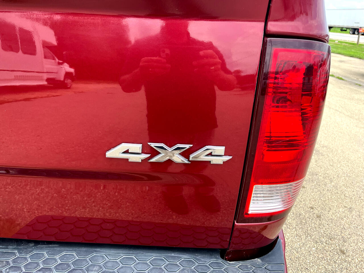 Dodge 1500 Sport Quad Cab 4WD 2012 Dodge 1500 Sport Quad Cab 4WD 2012