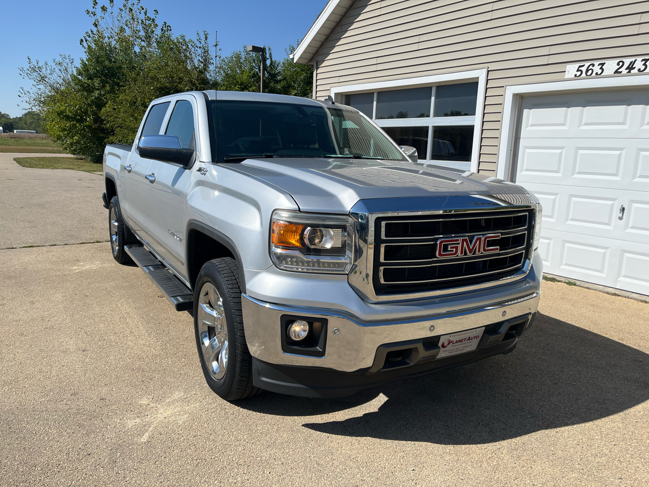 2014 Gmc Sierra 1500 SLT photo 2
