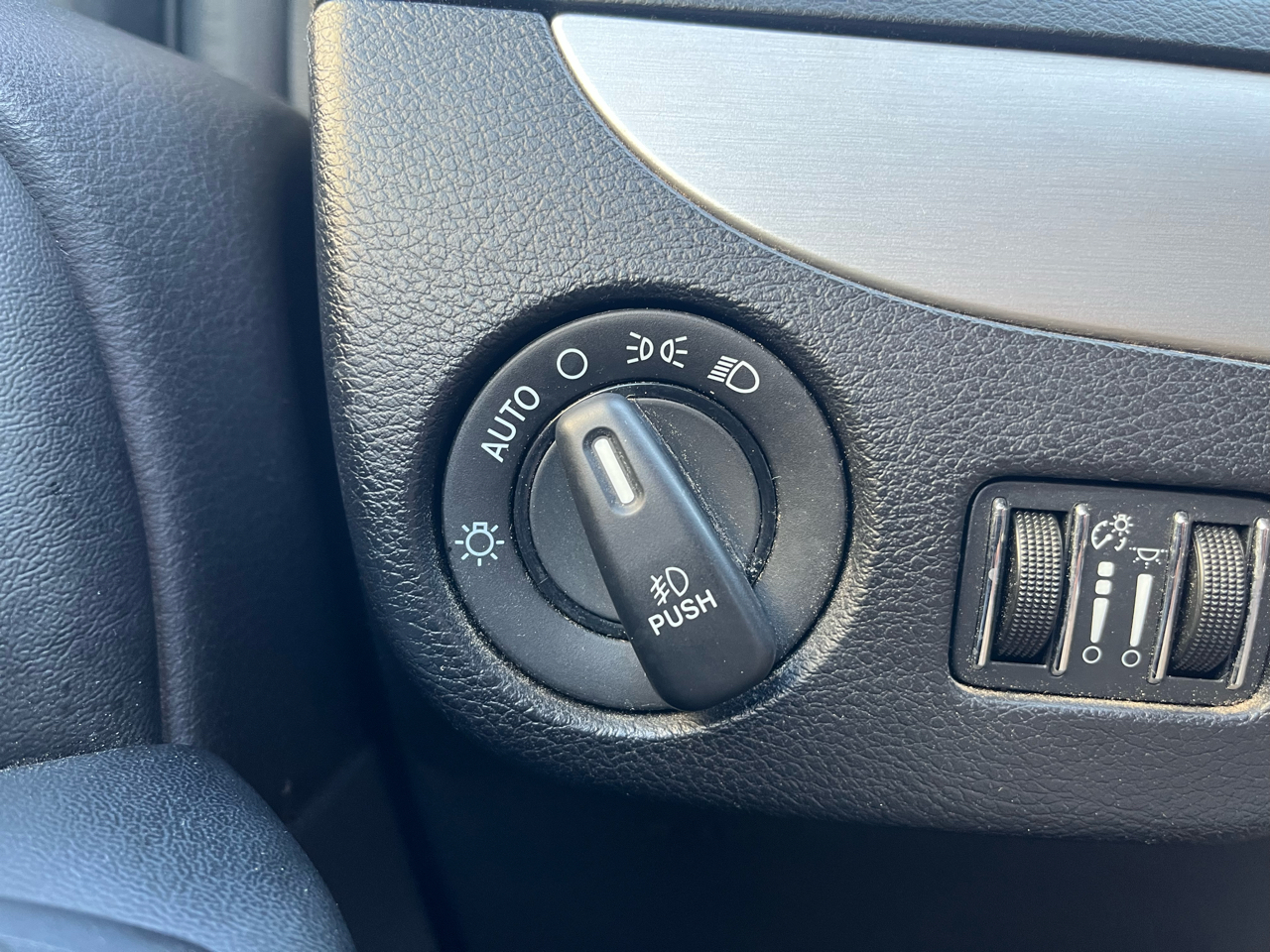 2016 Dodge Grand Caravan R/T photo 27