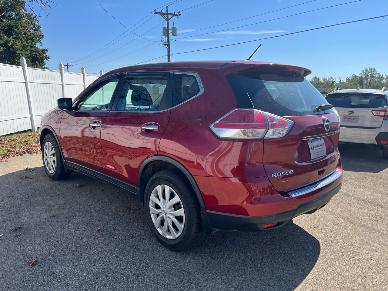 2015 Nissan Rogue S AWD photo 19
