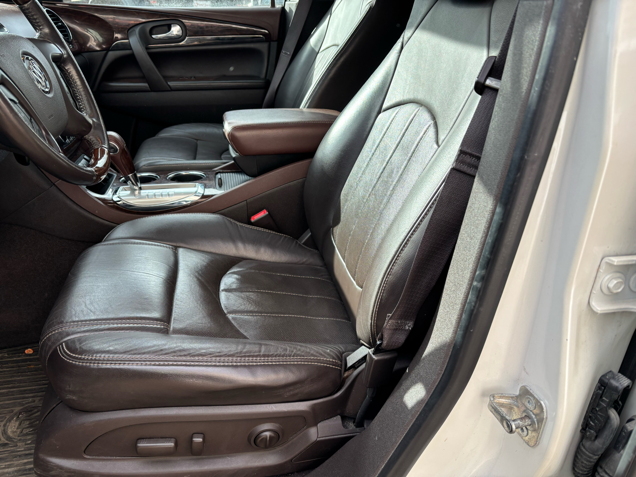 Buick Enclave Premium AWD 2013