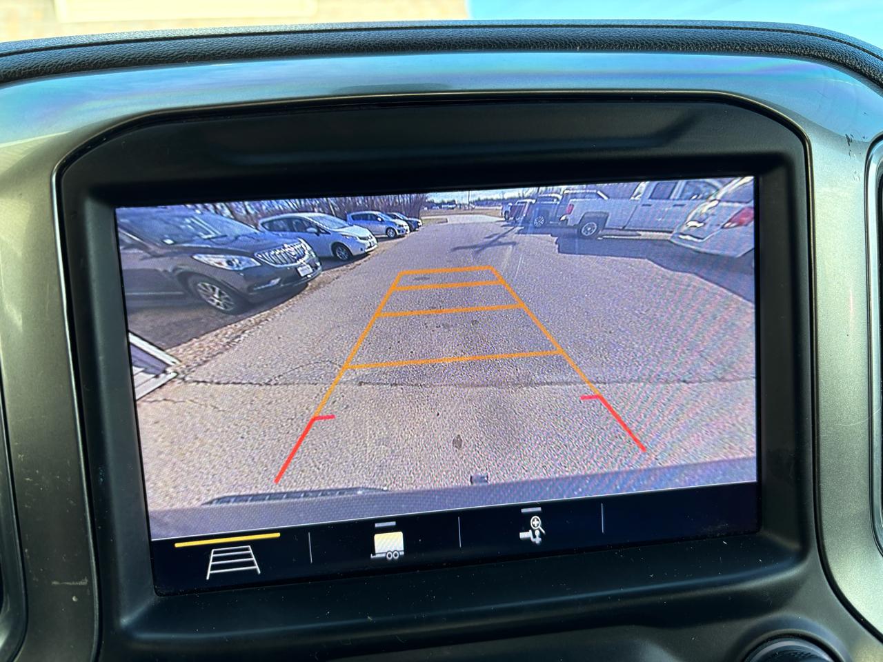 Chevrolet Silverado 1500 LTZ Crew Cab 4WD 2019