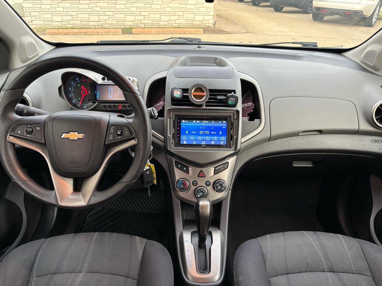 Chevrolet Sonic 2LT 5-Door 2012