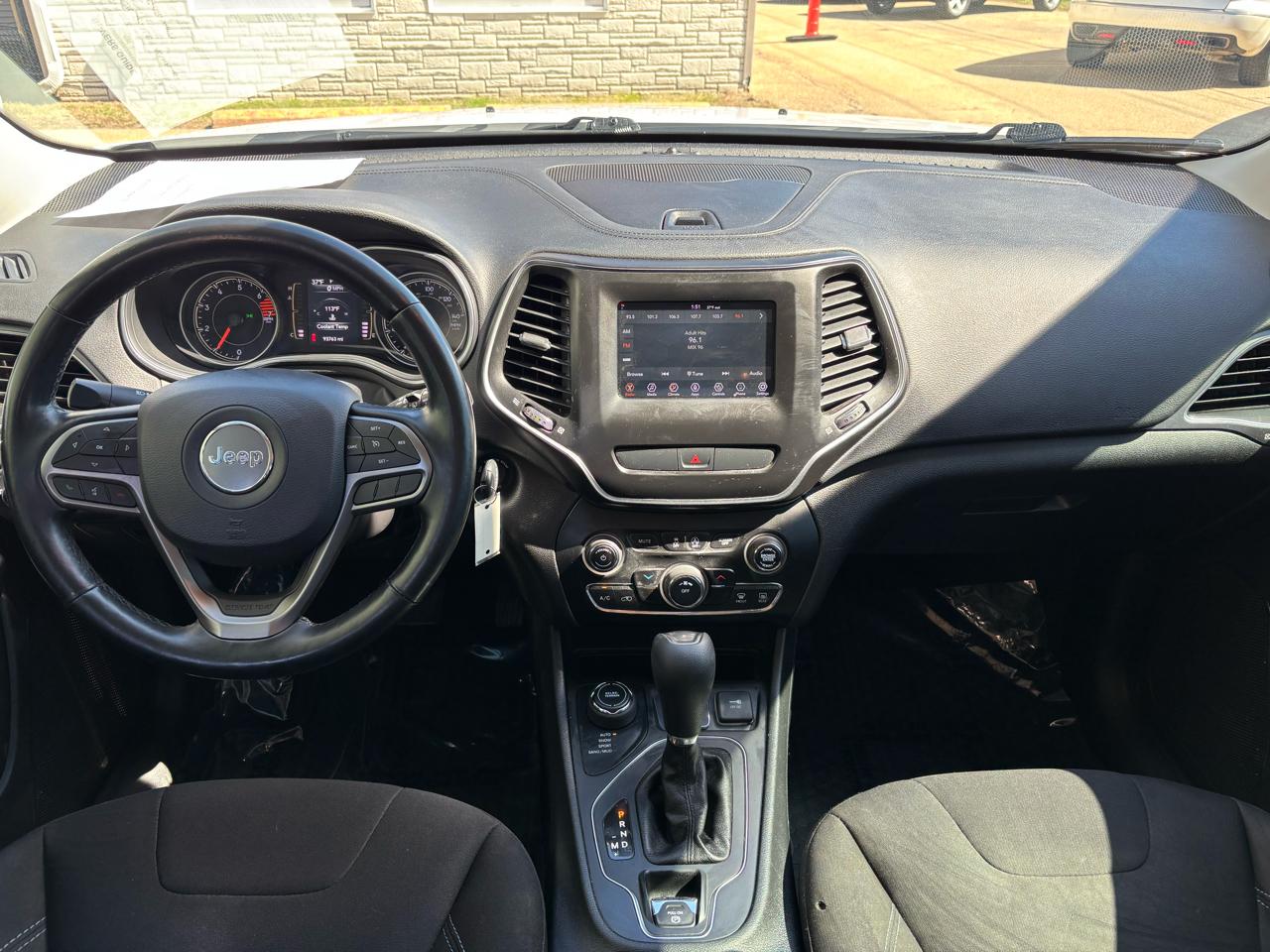 Jeep Cherokee Latitude 4WD 2020