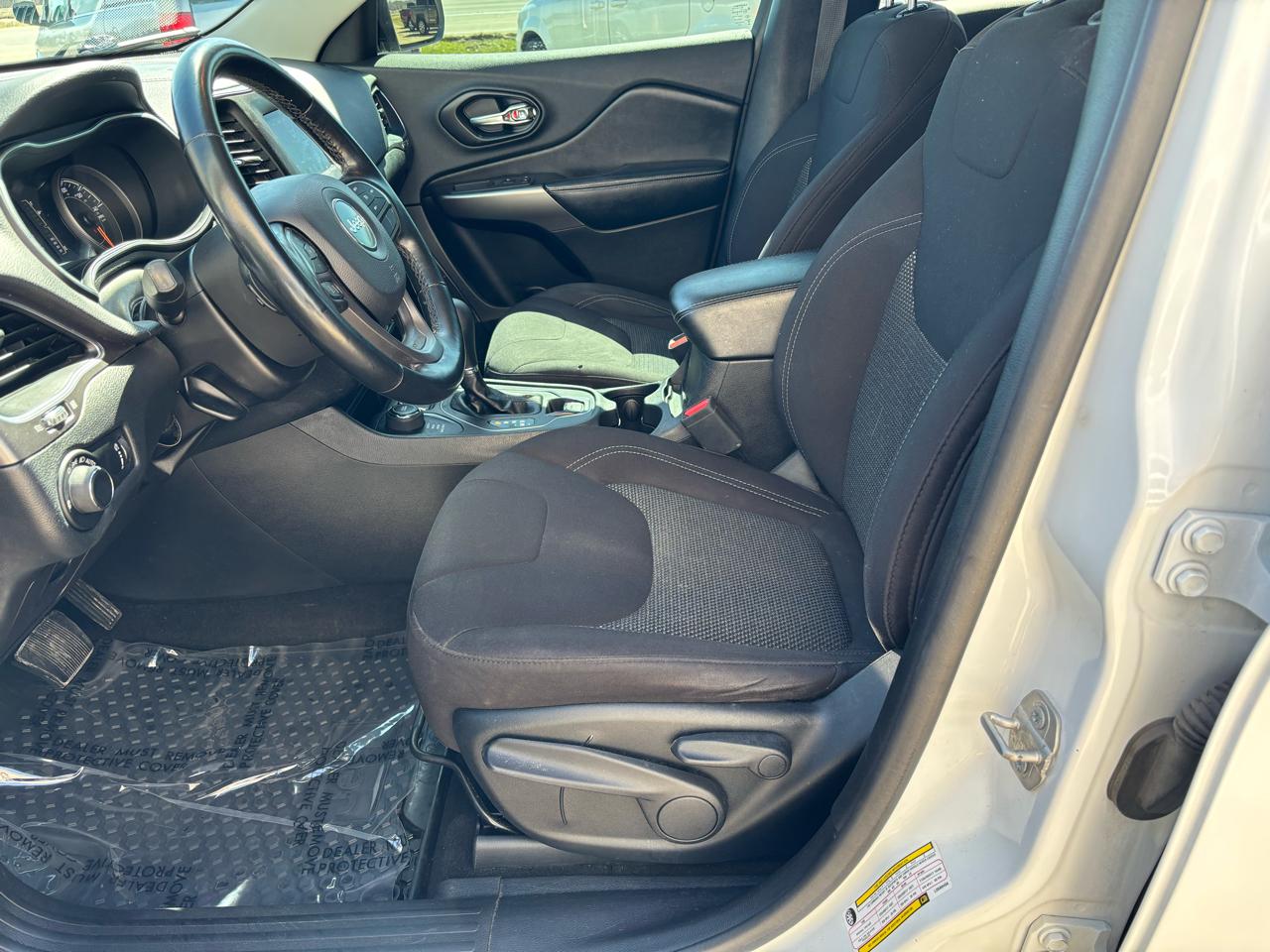 Jeep Cherokee Latitude 4WD 2020