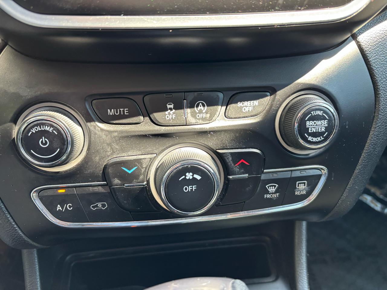 Jeep Cherokee Latitude 4WD 2020