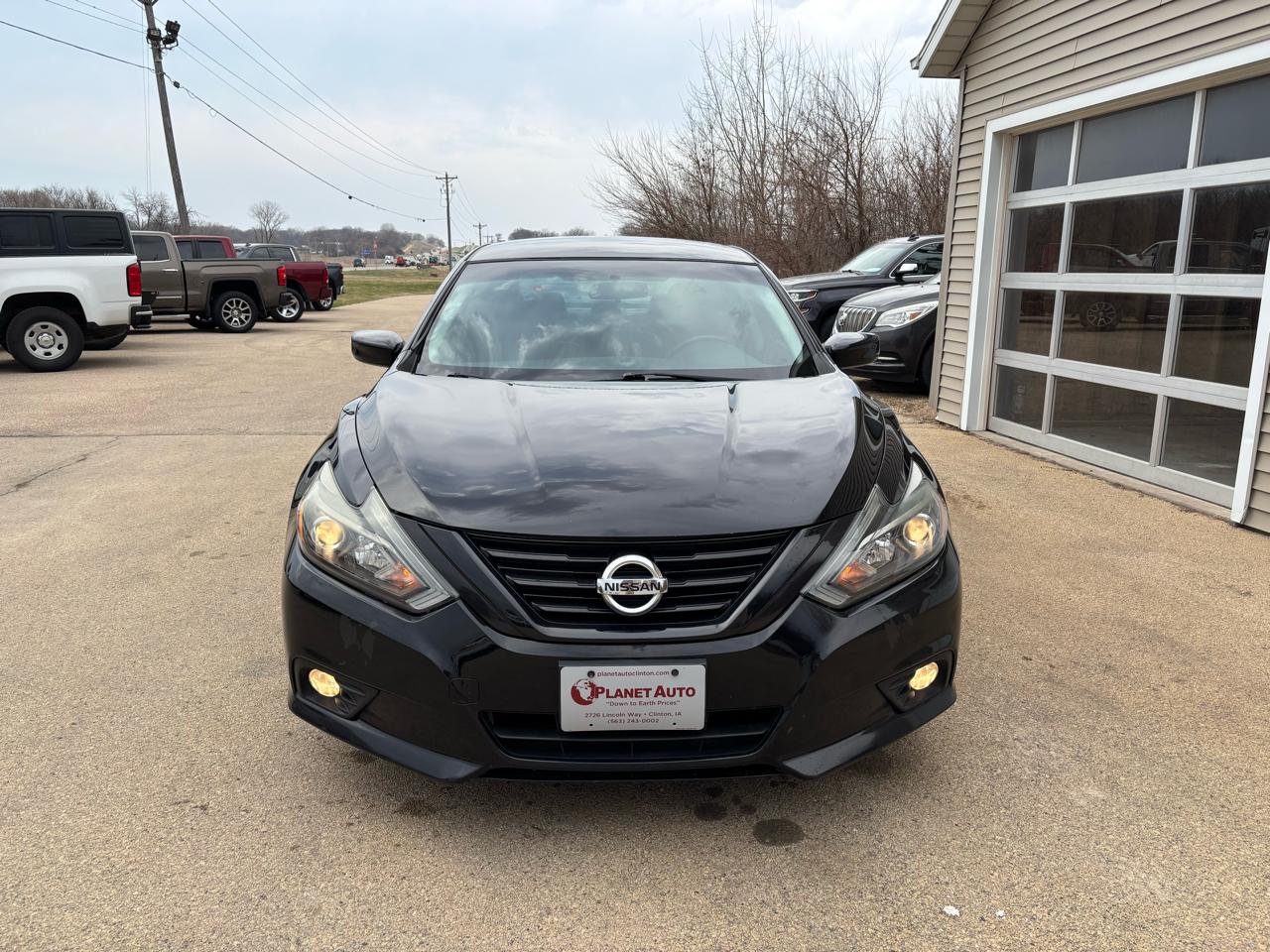 Nissan Altima 2.5 SR Sedan 2018