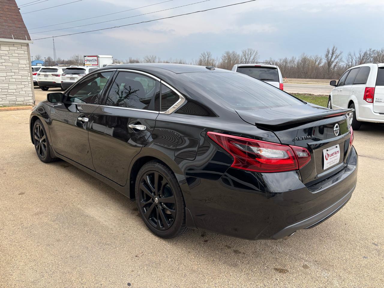 Nissan Altima 2.5 SR Sedan 2018