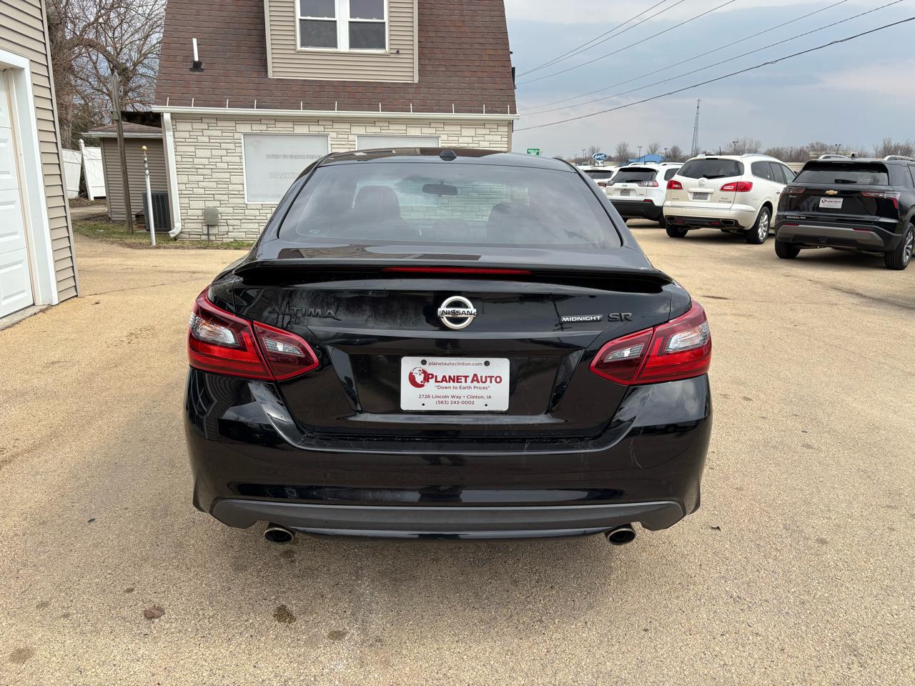 Nissan Altima 2.5 SR Sedan 2018