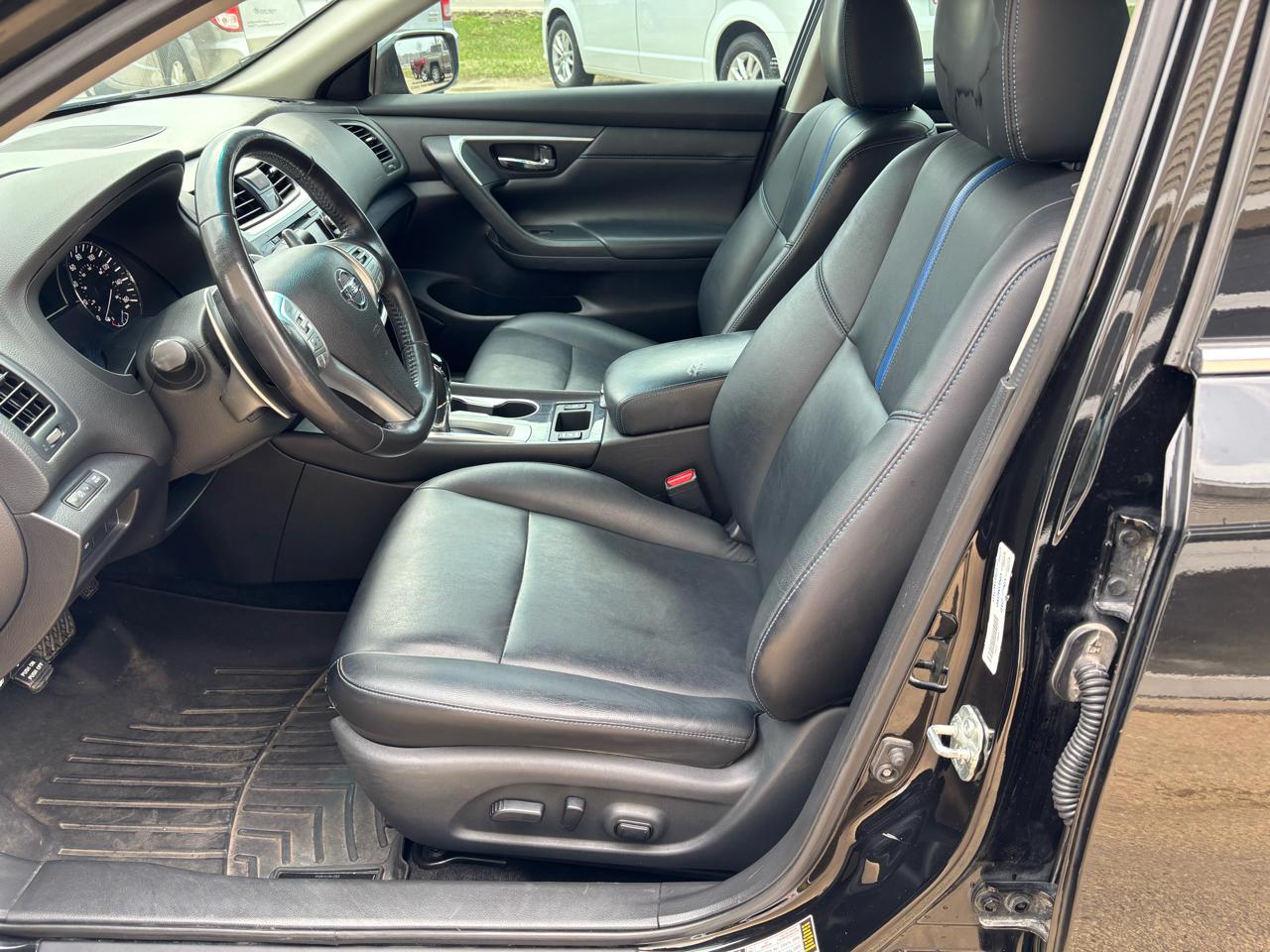 Nissan Altima 2.5 SR Sedan 2018