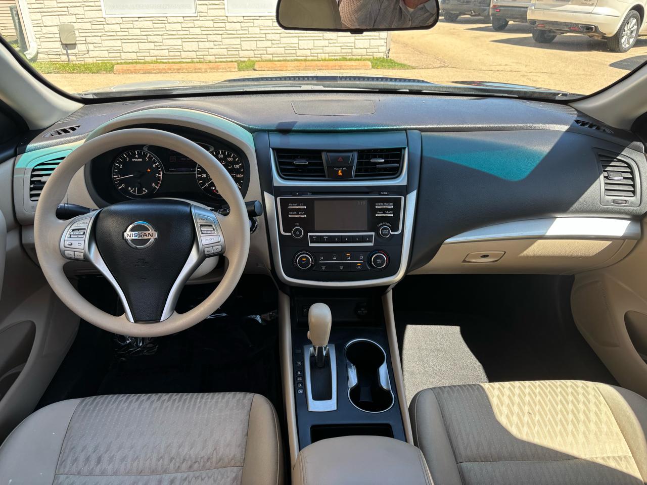 Nissan Altima 2.5 S 2016