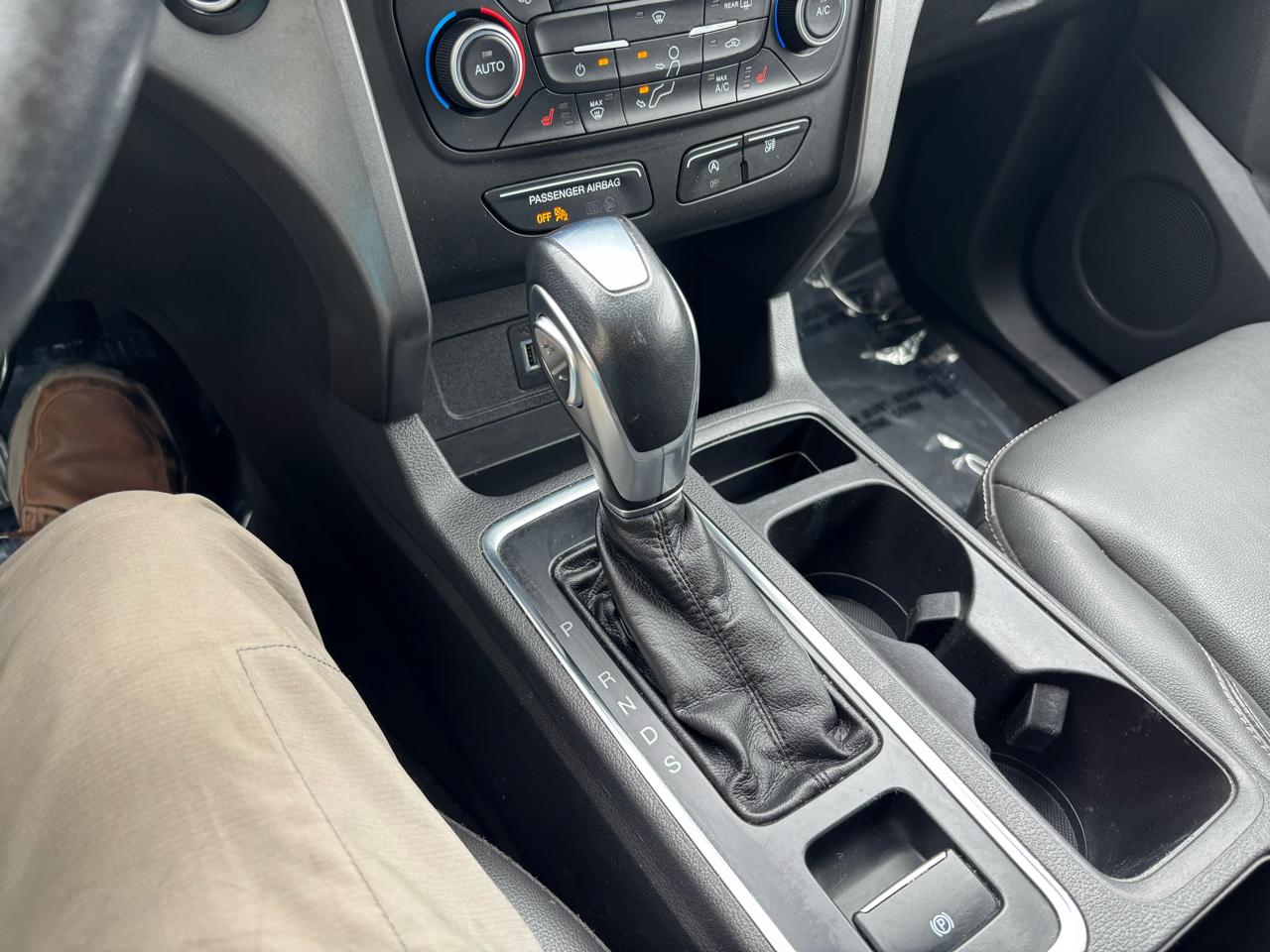 Ford Escape SEL 4WD 2019