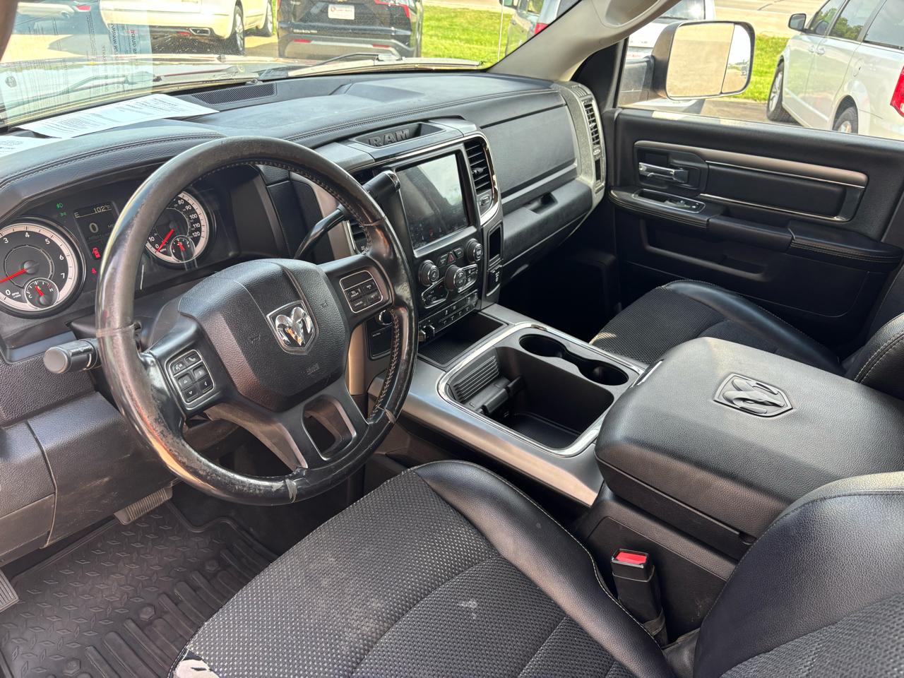 RAM 2500 SLT Crew Cab SWB 4WD 2018