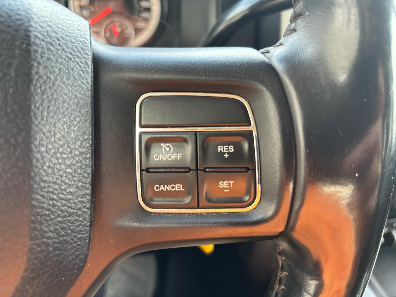 RAM 2500 SLT Crew Cab SWB 4WD 2018