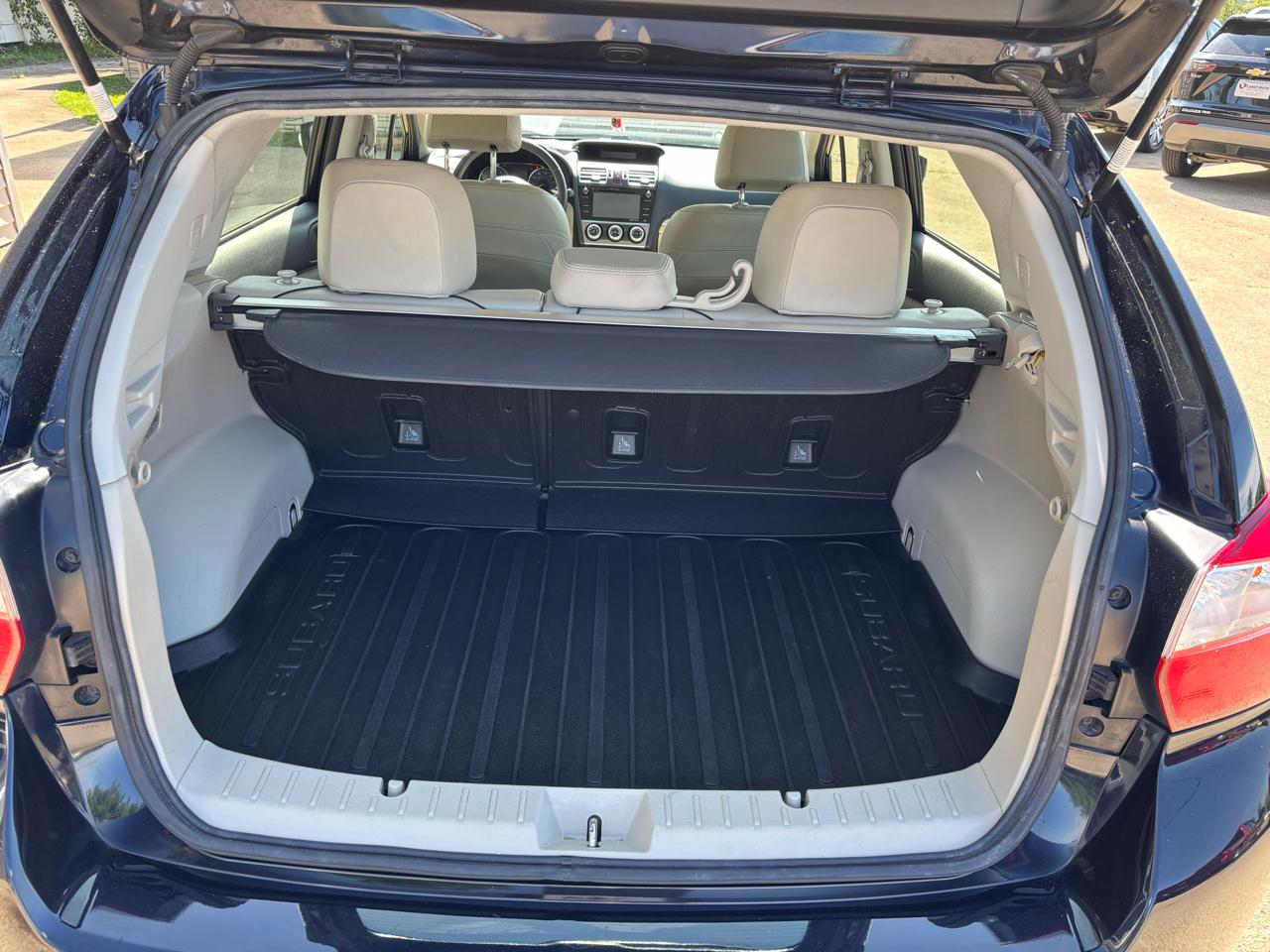Subaru Impreza 2.0i Limited PZEV 5-Door 2015