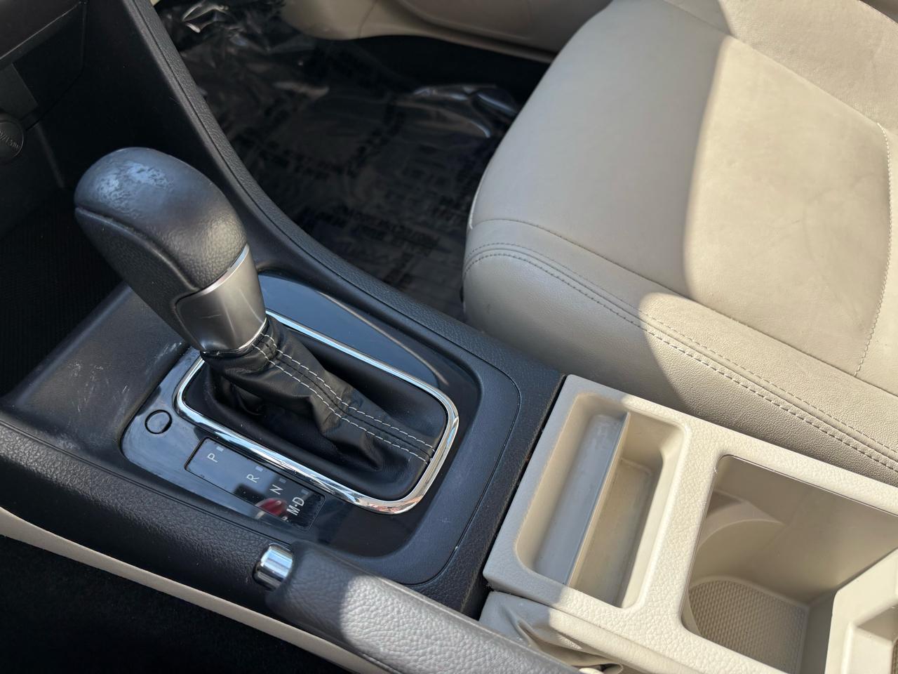 Subaru Impreza 2.0i Limited PZEV 5-Door 2015