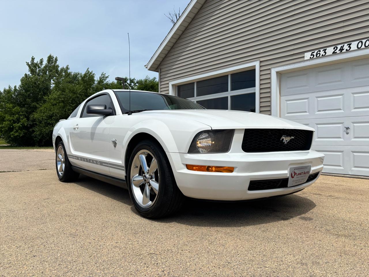 Ford Mustang V6 Premium Coupe 2009