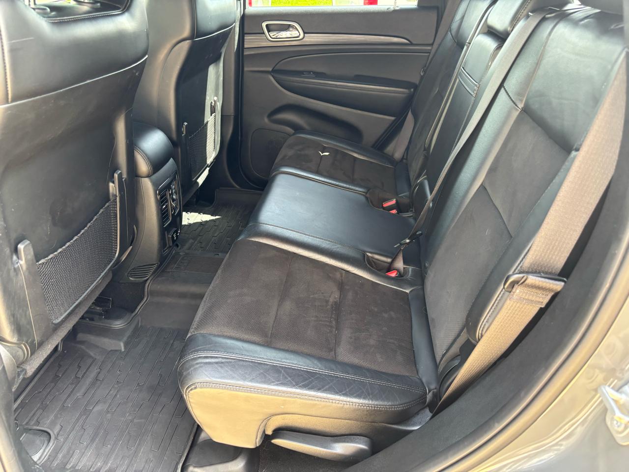 Jeep Grand Cherokee Laredo 4WD 2019