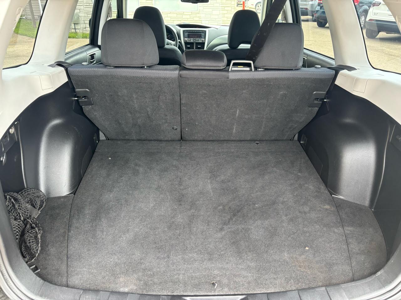 Subaru Forester 2.5X 2012