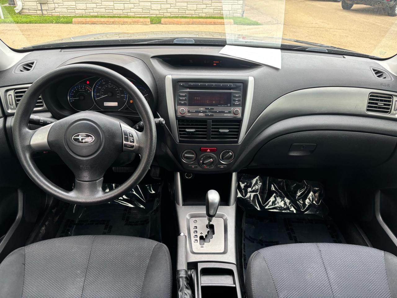 Subaru Forester 2.5X 2012