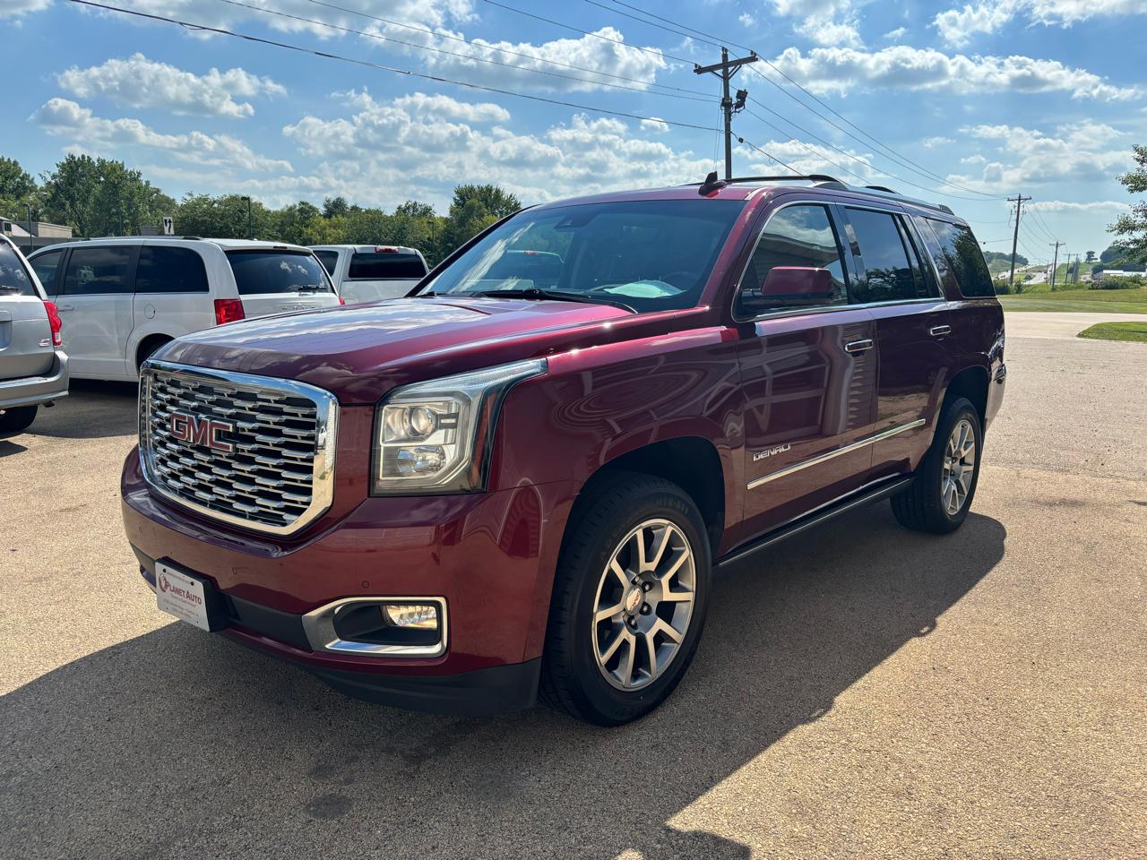 GMC Yukon Denali 4WD 2019