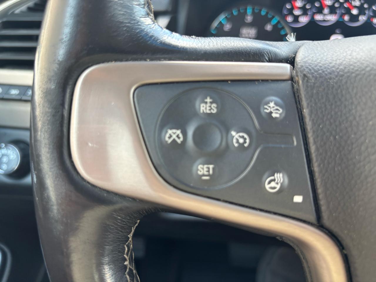 GMC Yukon Denali 4WD 2019