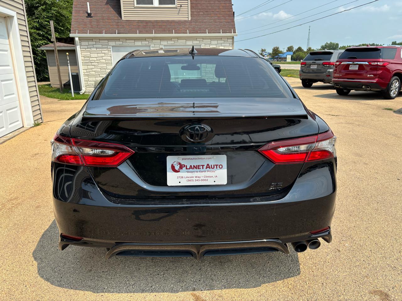 Toyota Camry SE Nightshade Edition AWD 2021
