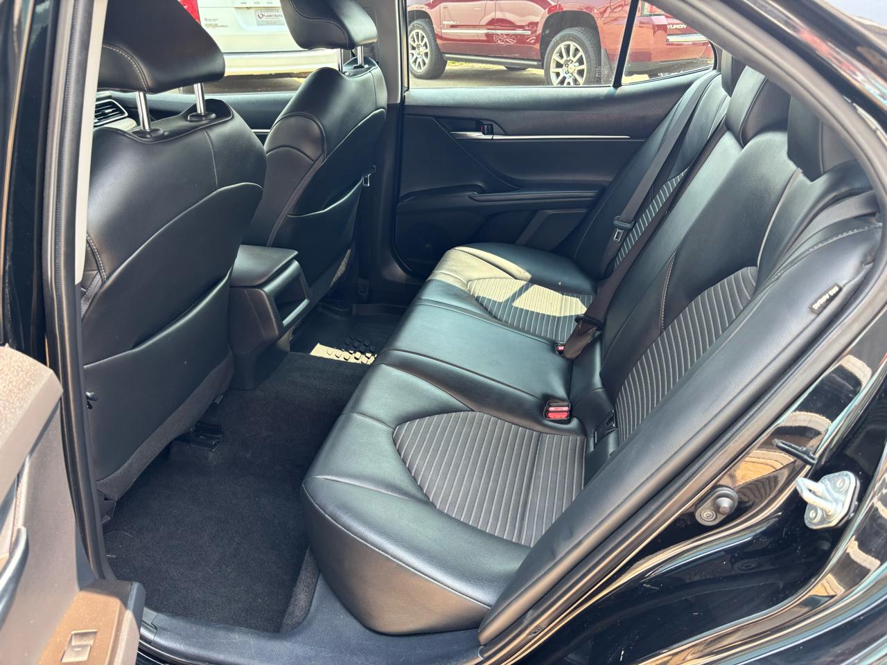 Toyota Camry SE Nightshade Edition AWD 2021