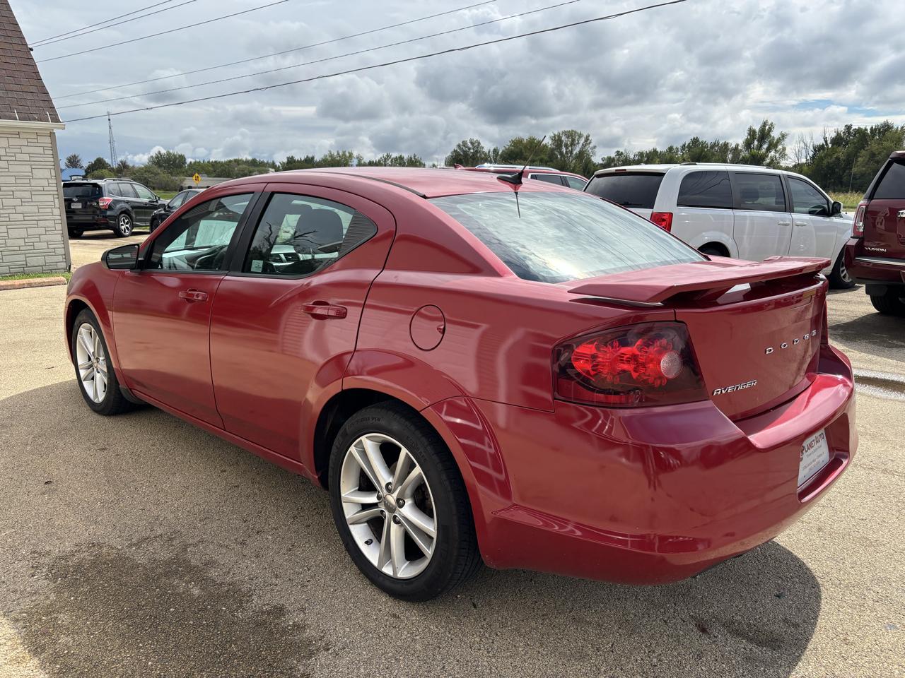 Dodge Avenger SE 2012