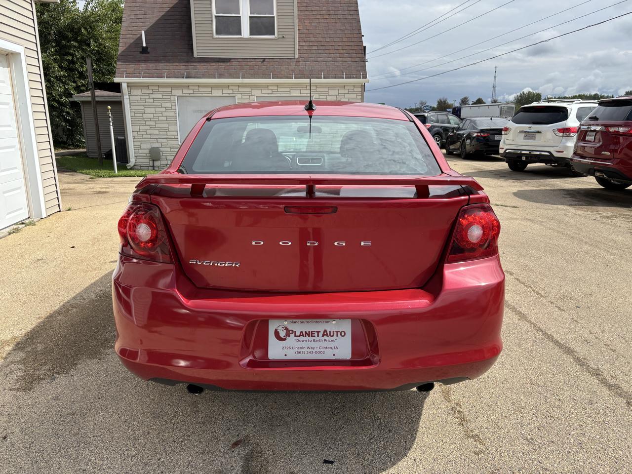 Dodge Avenger SE 2012