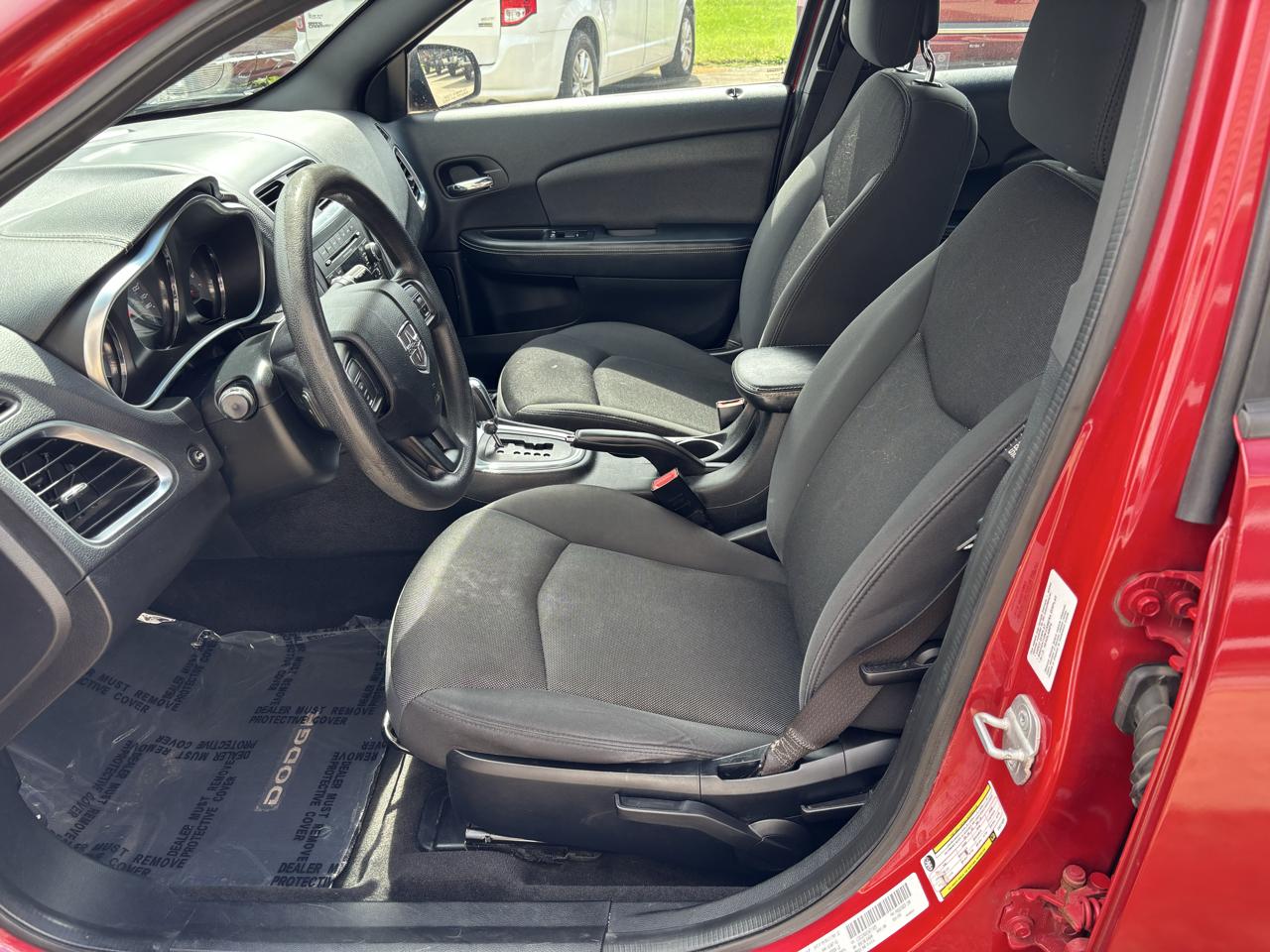 Dodge Avenger SE 2012