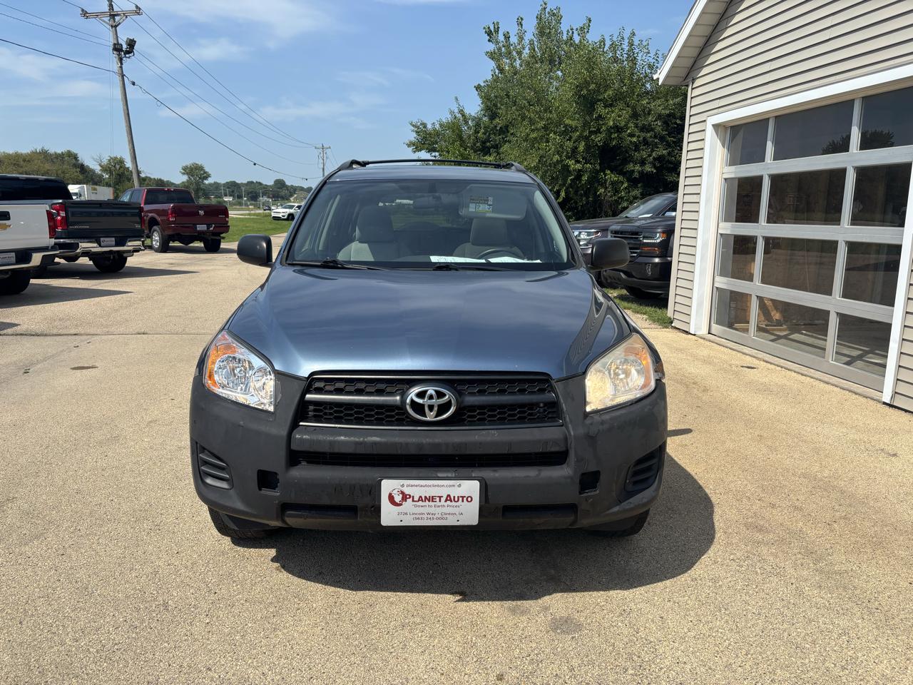 Toyota RAV4 4dr Sport 4-cyl 4WD (Natl) 2012