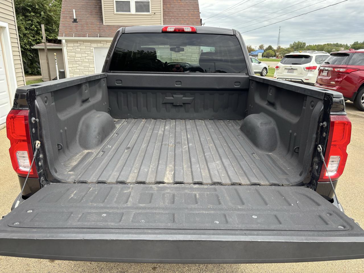 Chevrolet Silverado 1500 LTZ Crew Cab 4WD 2016