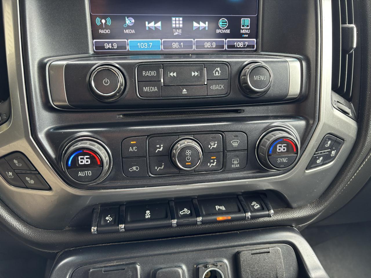 Chevrolet Silverado 1500 LTZ Crew Cab 4WD 2016