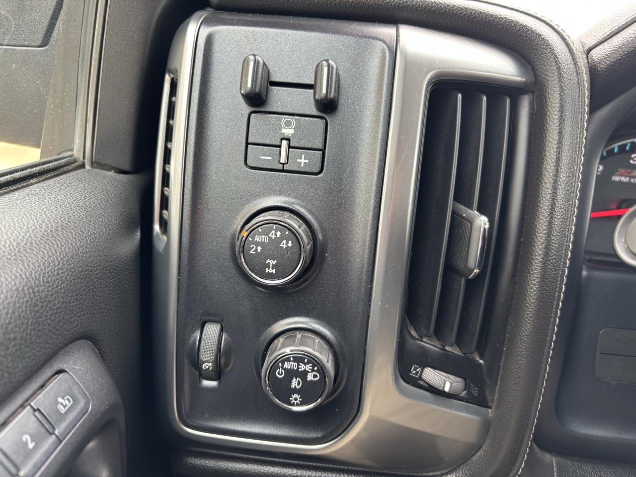 Chevrolet Silverado 1500 LTZ Crew Cab 4WD 2016
