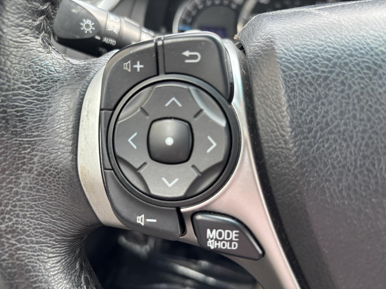 Toyota Camry SE 2012