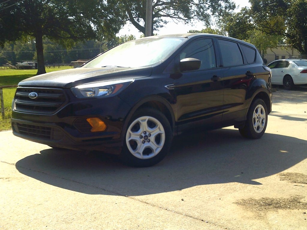 2018 Ford Escape S FWD
