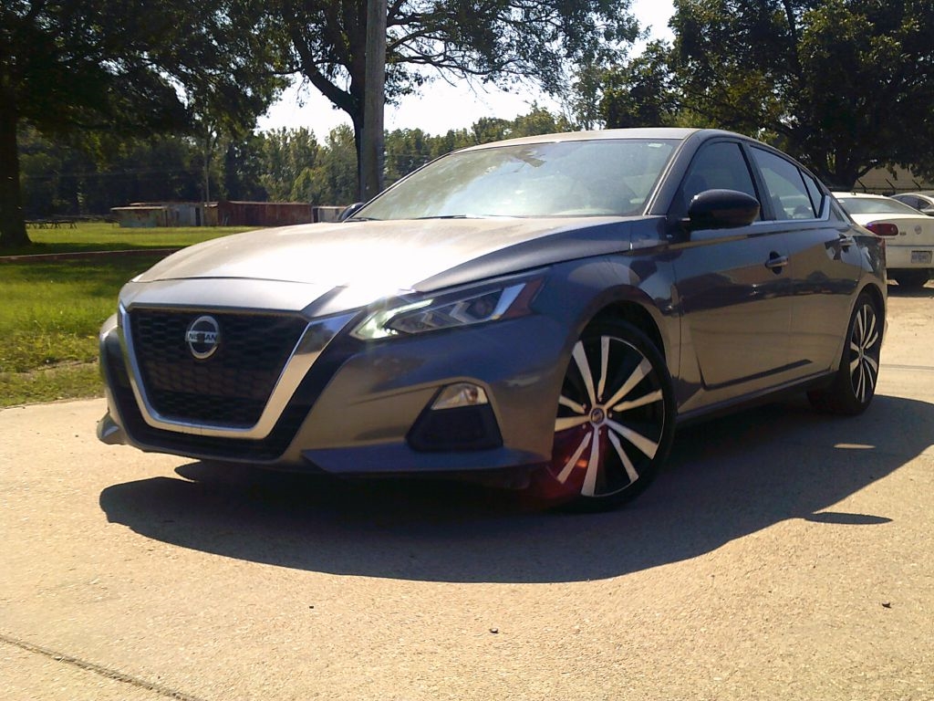 2022 Nissan Altima 2.5 SR