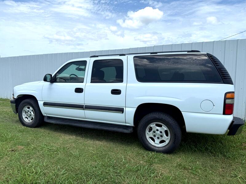 Chevrolet Suburban 1500 2WD 2004 Chevrolet Suburban 1500 2WD 2004