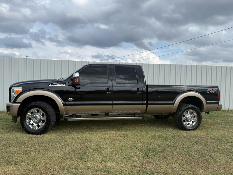 Ford F-350 SD King Ranch Crew Cab 4WD 2014 Ford F-350 SD King Ranch Crew Cab 4WD 2014