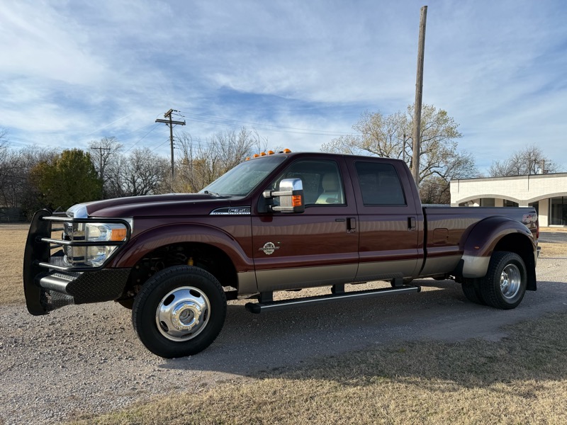 2011 Ford F-350 SD Lariat Crew Cab Long Bed DRW 4WD