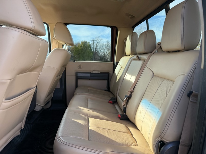 Ford F-350 SD Lariat Crew Cab Long Bed DRW 4WD 2011