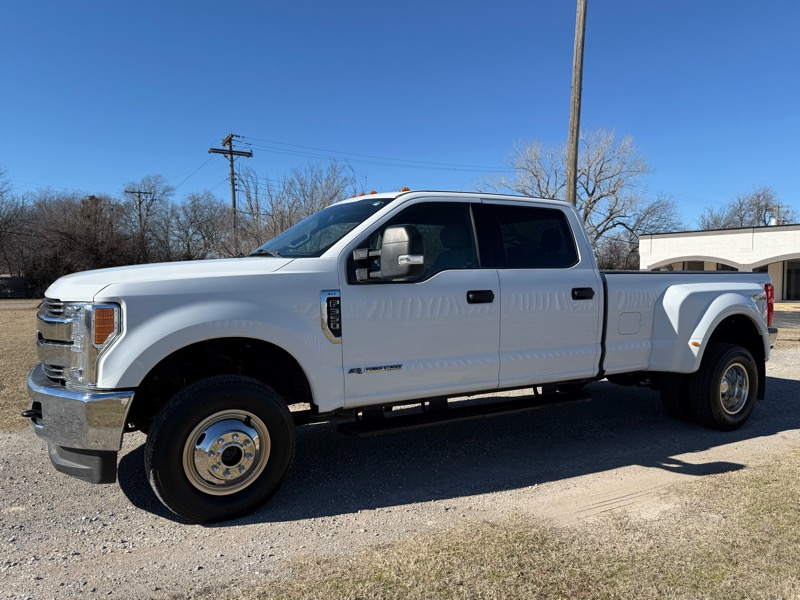 Ford F-350 SD XL Crew Cab Long Bed DRW 4WD 2017