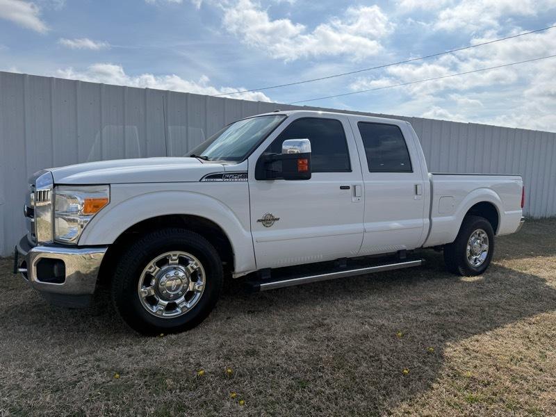 2012 Ford F-250 SD Lariat Crew Cab 2WD