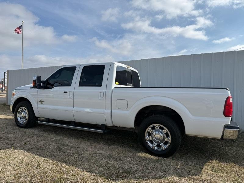Ford F-250 SD Lariat Crew Cab 2WD 2012